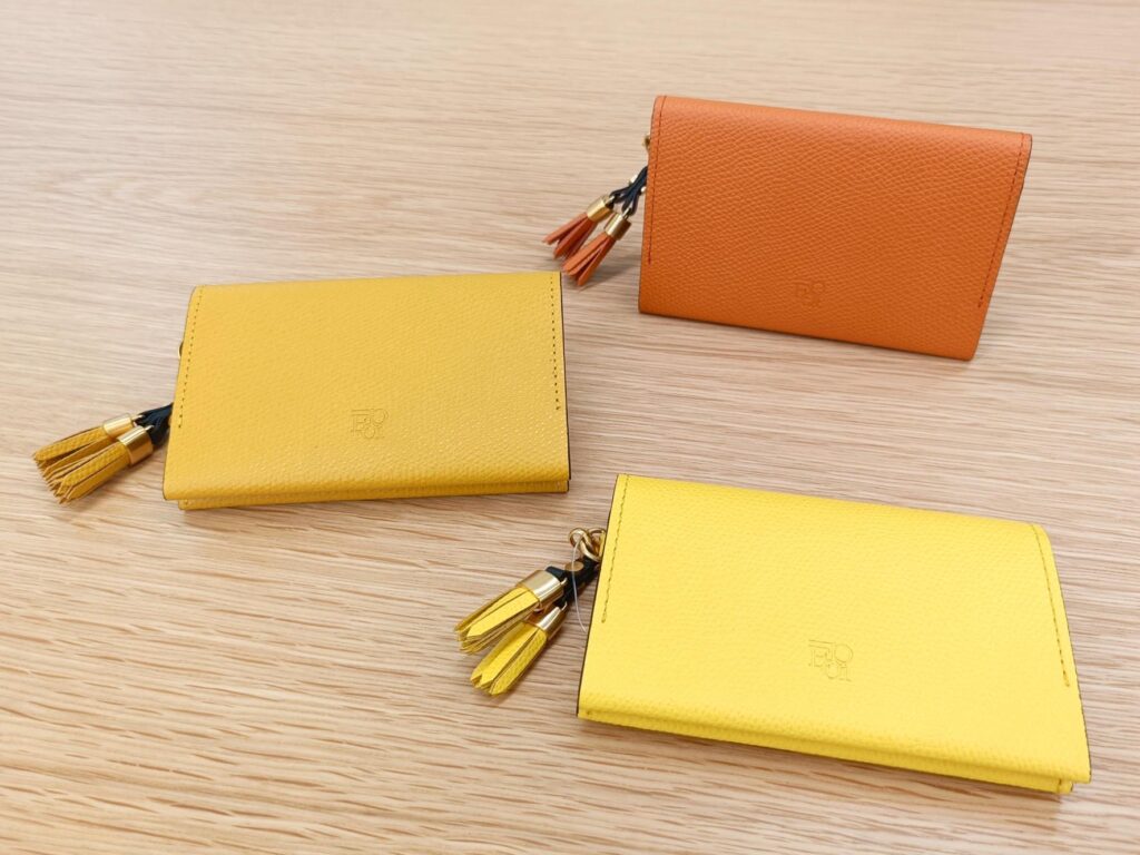 名刺入 カードケース Epoi グランフロント