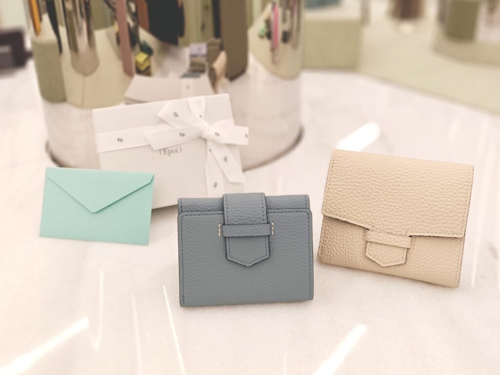 リツ 折り財布 札入 三つ折り財布 日本製 革小物 レザー グランフロント大阪 ギフト クリスマス