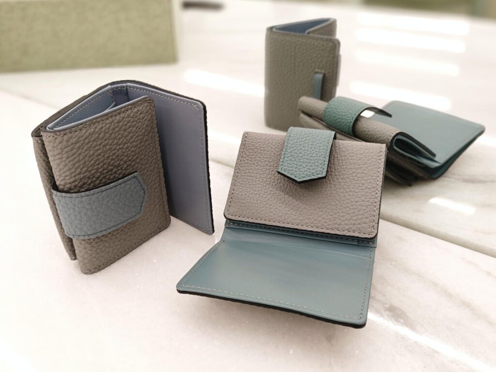 リツビー 三つ折り財布 札入れ 日本製 革小物 レザー グランフロント大阪 ギフト クリスマス ユニセックス バイカラー