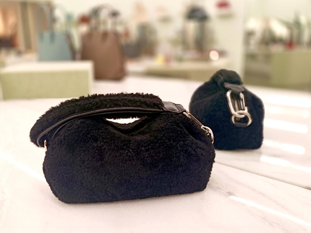 カーリー クラッチ 羊毛 ウール ファー