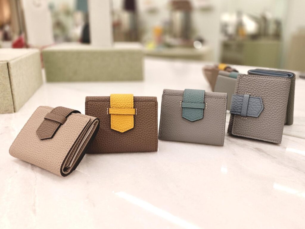 リツビー 三つ折り財布 札入れ 日本製 革小物 レザー グランフロント大阪 ギフト クリスマス ユニセックス バイカラー