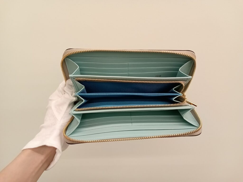 セミオーダー　長財布　ラウンドファスナー長財布　日本製　革小物　吉日　ギフト　プレゼント　クリスマス