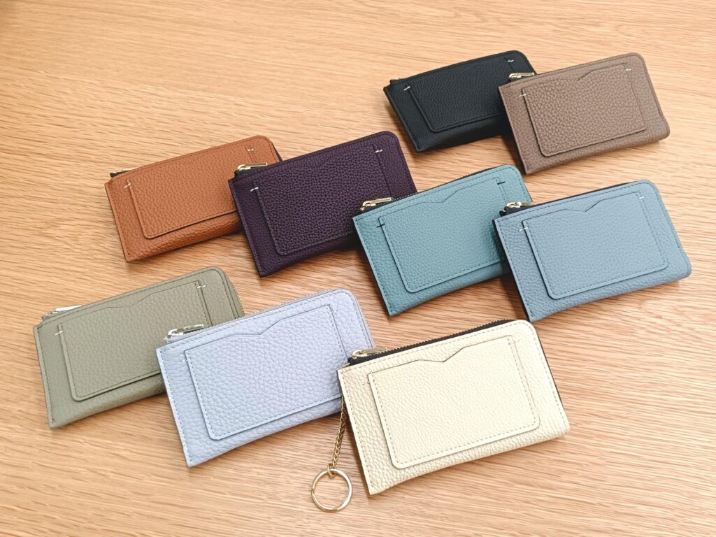 クリスマスギフト プレゼント 2万円台 カードケース フラグメントケース 定期入れ 日本製 革小物 グランフロント 梅田