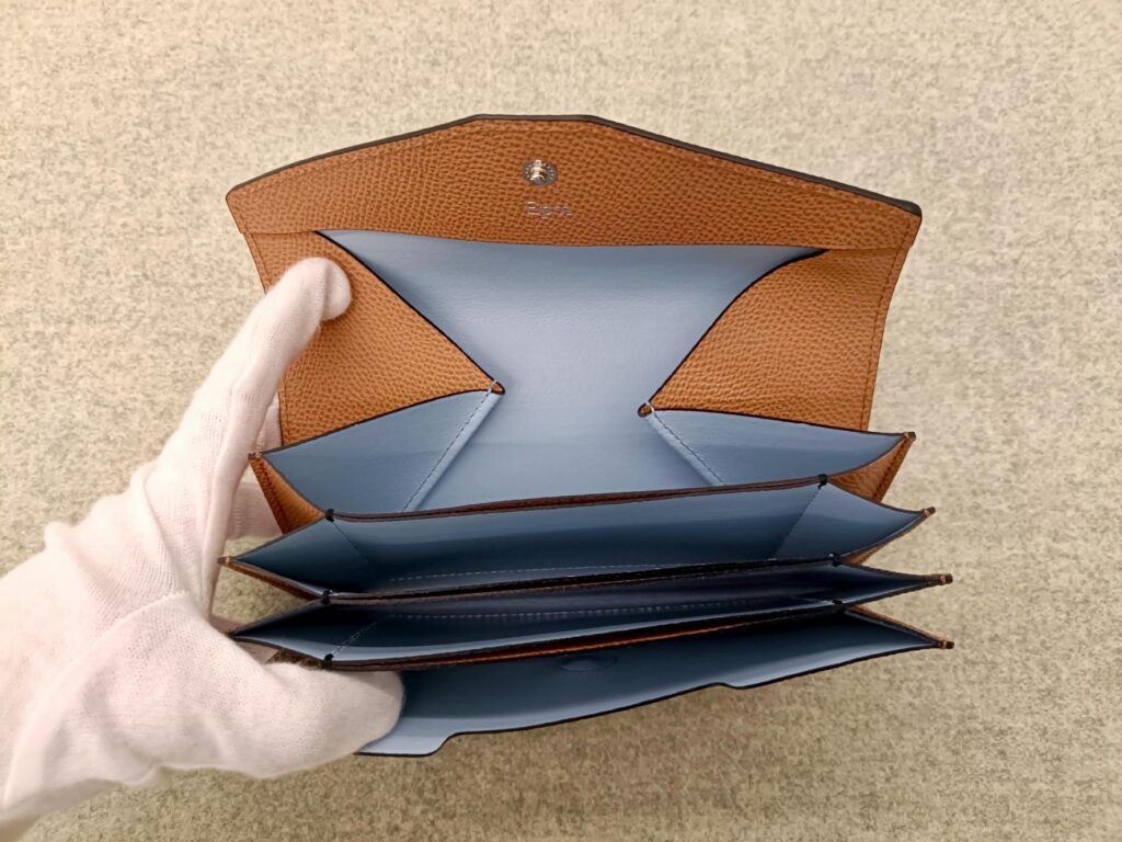 Epoi　日本製　革小物　グランフロント　大阪　WINTER SALE　special price　バッグ　財布　革製品