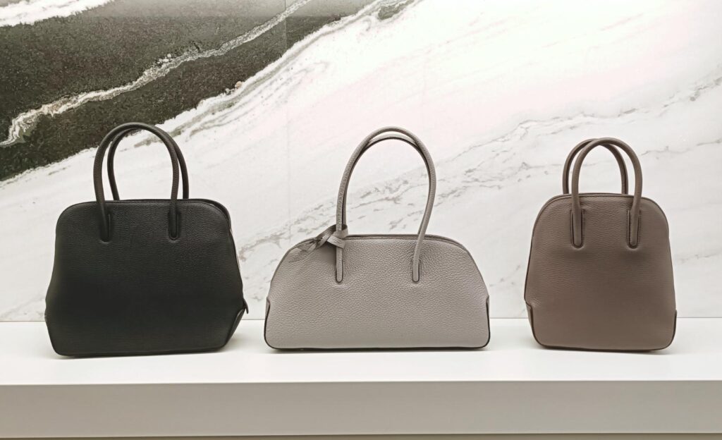 卒業式バッグ　入学式バッグ　オケージョンバッグ　日本製バッグ　本革バッグ