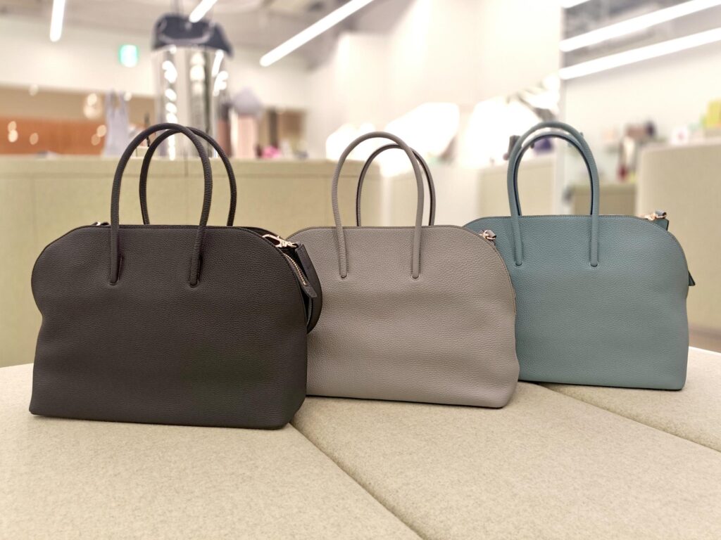 グランフロント大阪　南館　日本製　Epoi　仕事用　バッグ　入社　スーツ　A4　PC　ポイント5倍　Sポイント5倍