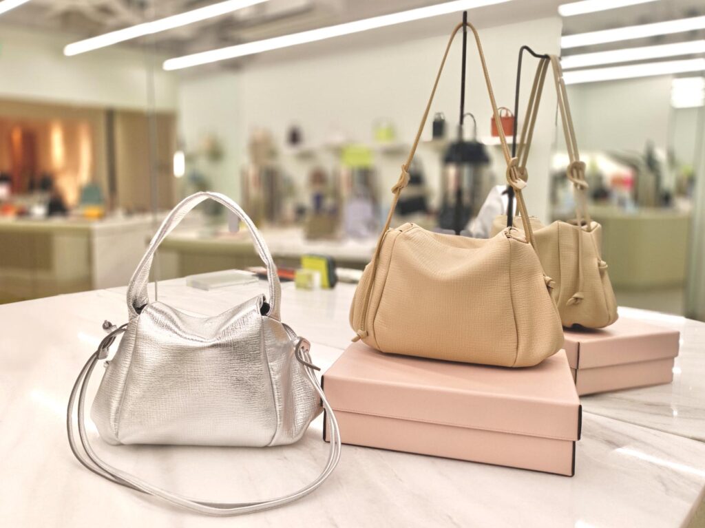 グランフロント大阪　日本製　Epoi　　　ポイント5倍　Sポイント5倍　バッグ