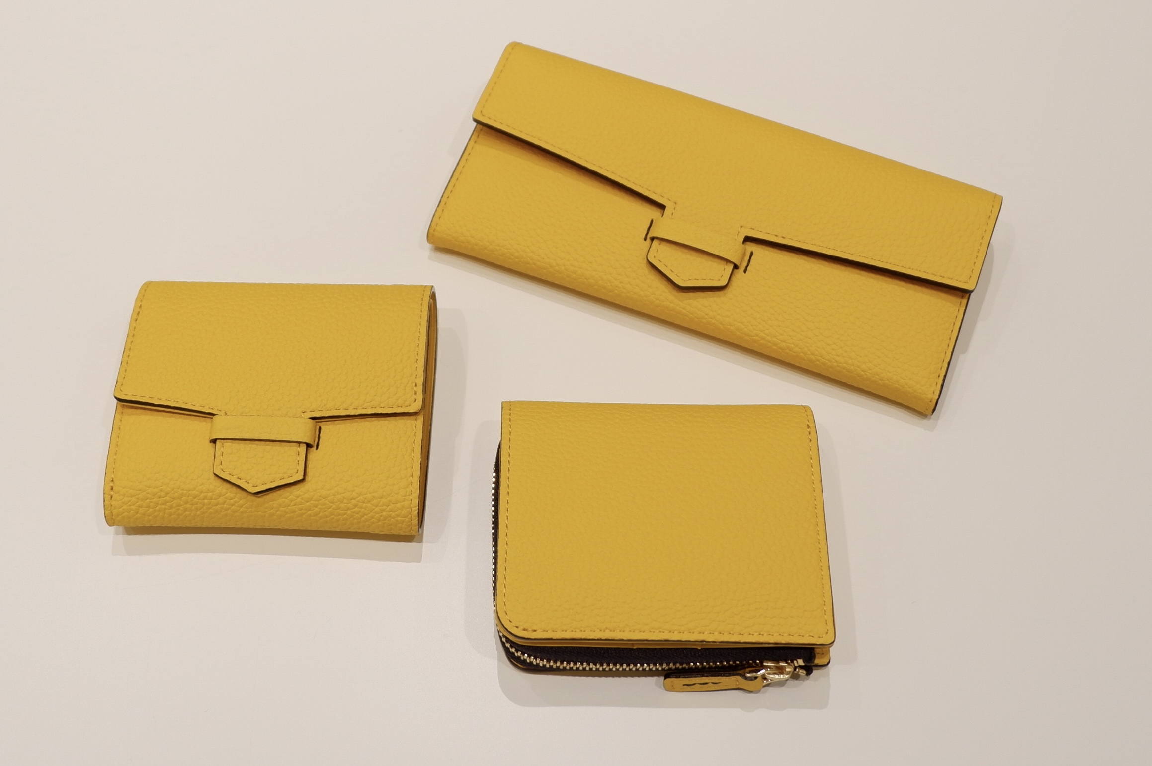 鮮やかな黄色いお財布🌻開運財布